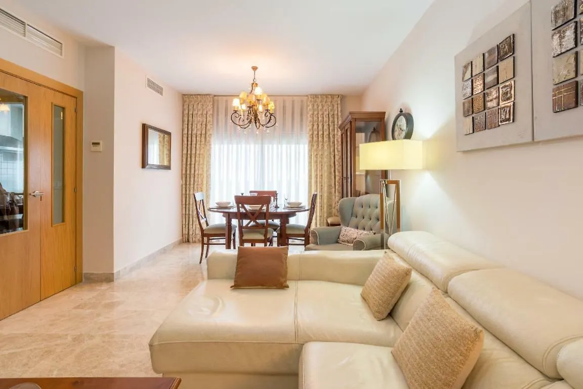 Apartamento Buena Locacion Estacion Maria Zambrano Cerca De La Playa Y Centrico Málaga