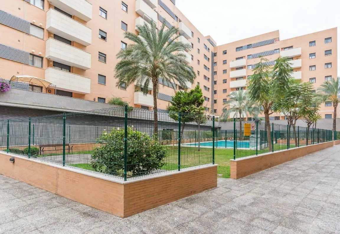 Apartamento Buena Locacion Estacion Maria Zambrano Cerca De La Playa Y Centrico Málaga