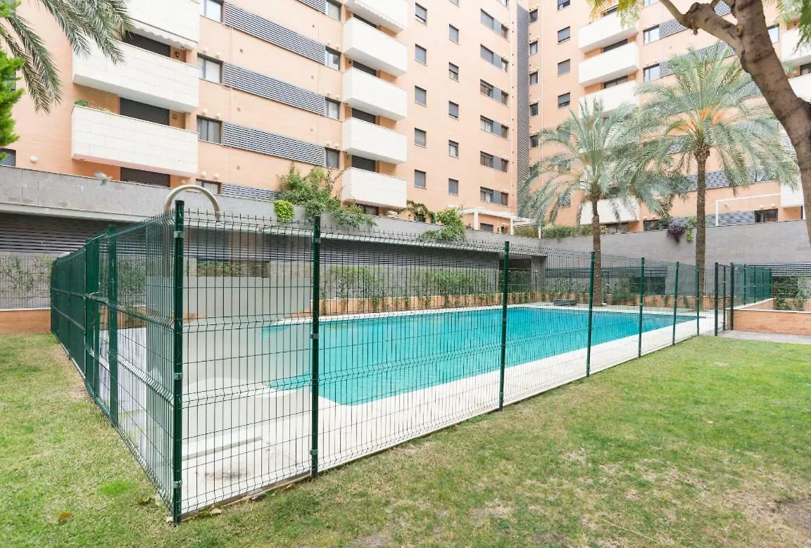 Apartamento Buena Locacion Estacion Maria Zambrano Cerca De La Playa Y Centrico Málaga España