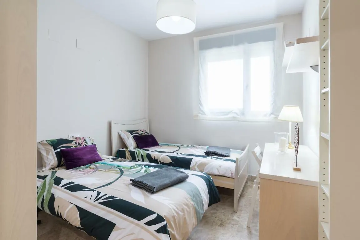 Apartamento Buena Locacion Estacion Maria Zambrano Cerca De La Playa Y Centrico Málaga